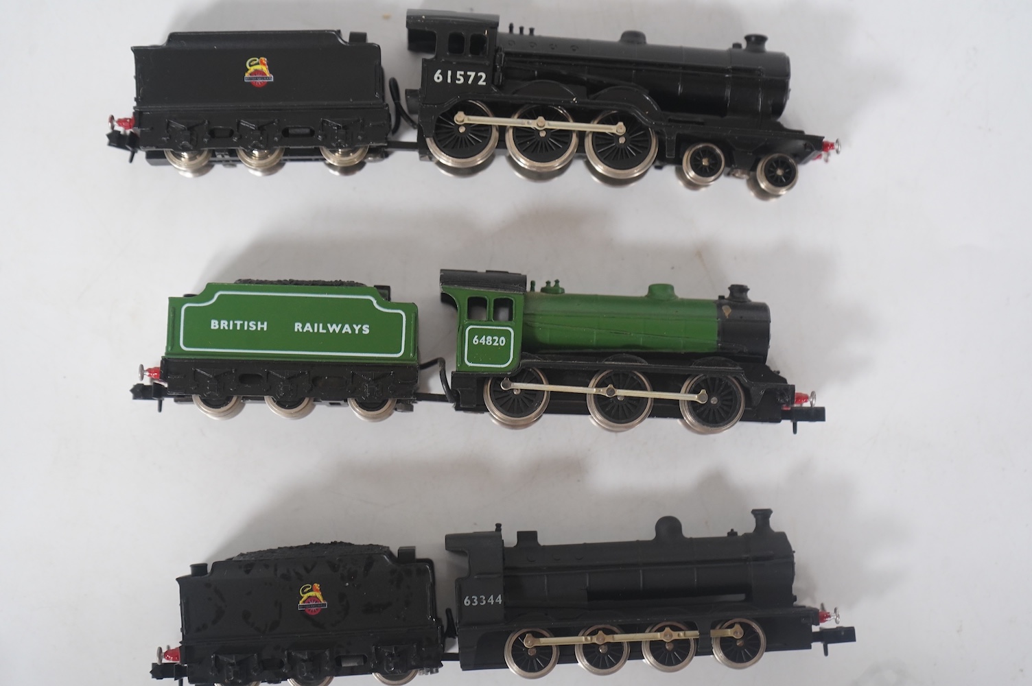 Three boxed Union Mills Models N gauge railway BR locomotives; a Class B12/3, 61572, a Class J39, 64820, and a Class Q2, 63344. Condition - good.